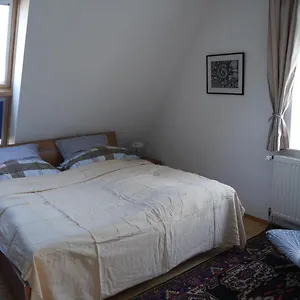 Blumenpott Apartment
